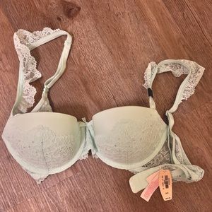 Victoria’s secret bra